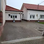 Casa Berzei